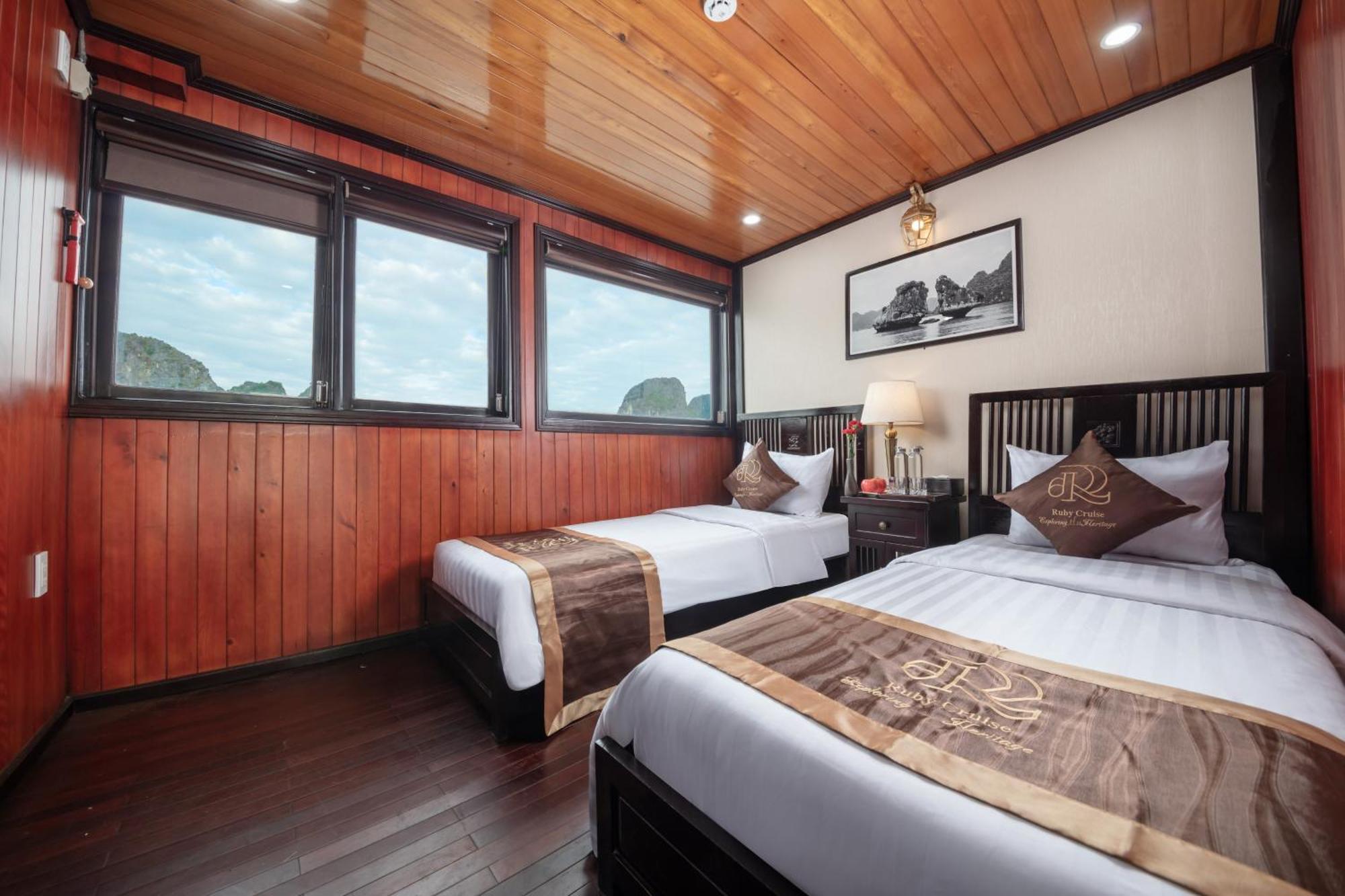 Ruby Cruise Hotel Hạ Long Ngoại thất bức ảnh