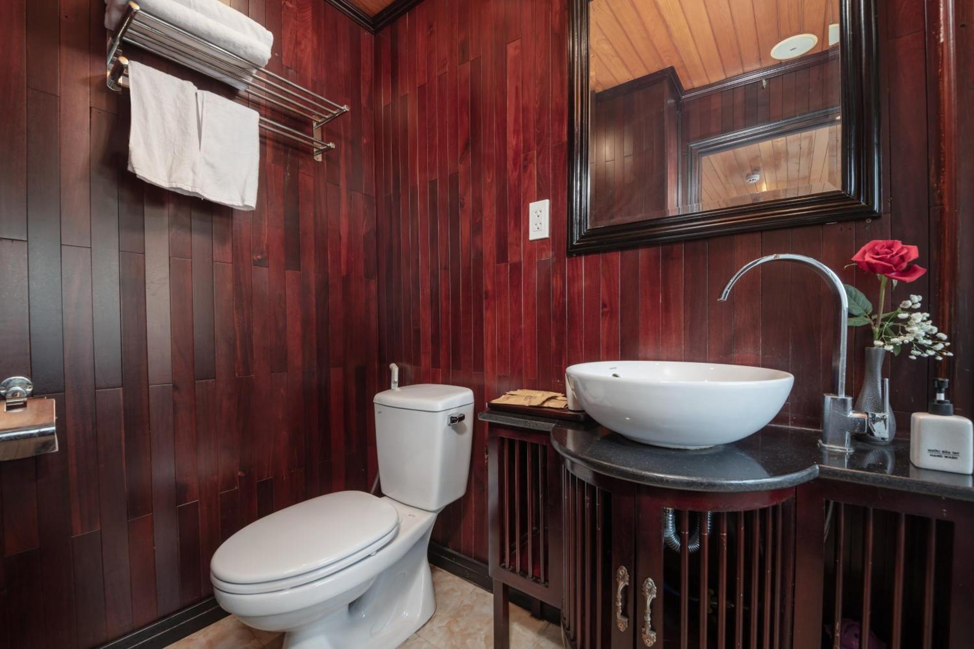 Ruby Cruise Hotel Hạ Long Ngoại thất bức ảnh