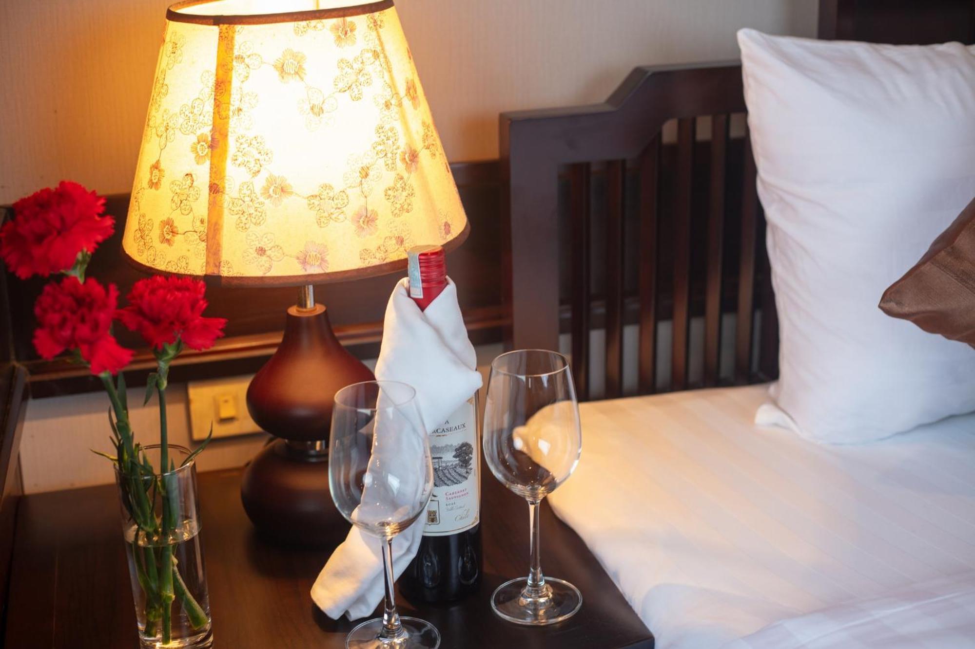 Ruby Cruise Hotel Hạ Long Ngoại thất bức ảnh