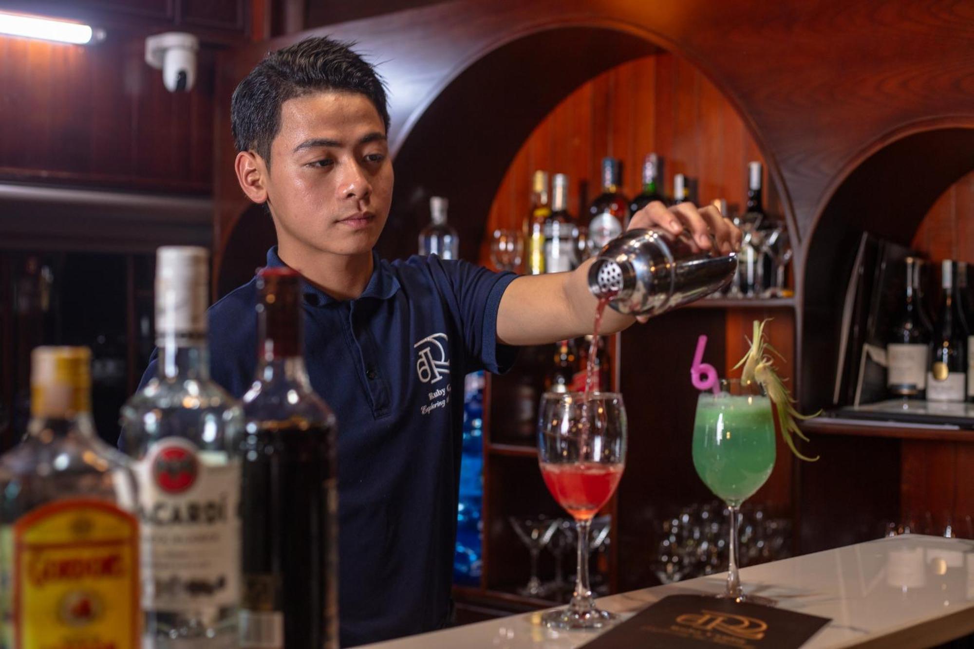 Ruby Cruise Hotel Hạ Long Ngoại thất bức ảnh