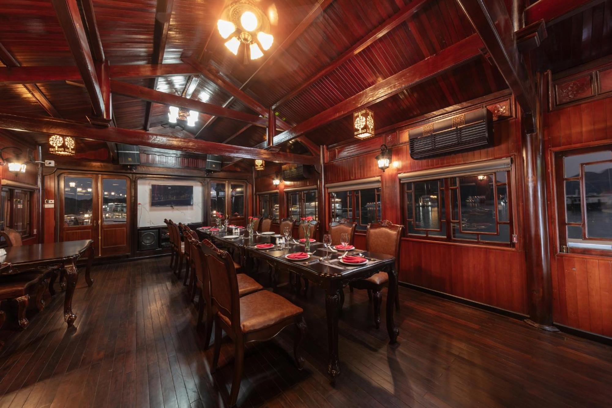 Ruby Cruise Hotel Hạ Long Ngoại thất bức ảnh