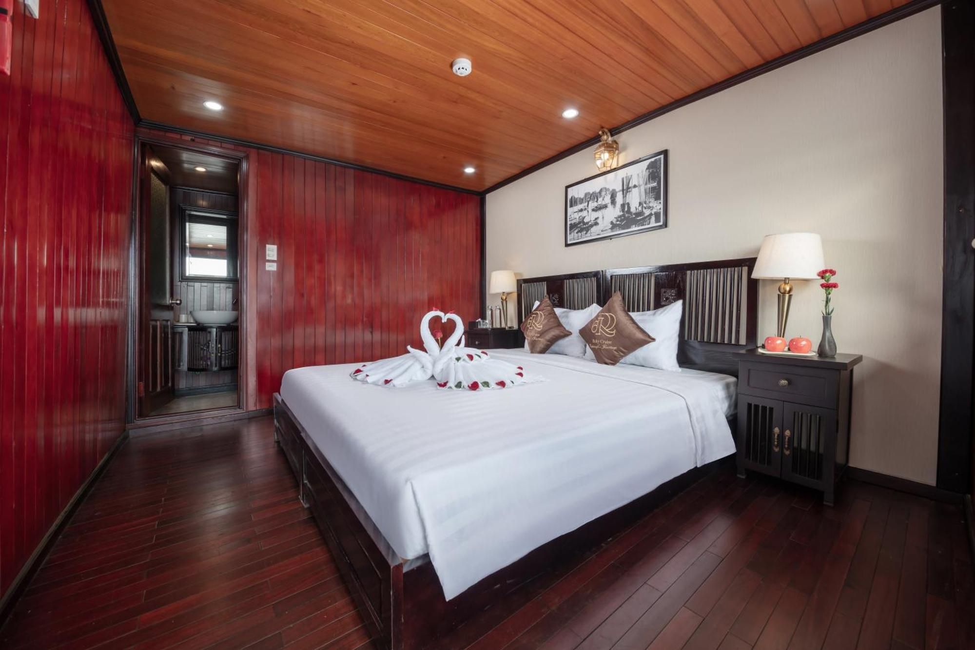 Ruby Cruise Hotel Hạ Long Ngoại thất bức ảnh